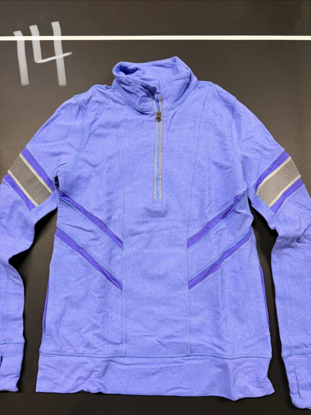 Ivivva by Lululemon lined long sleeve shirt (Kids Size 14)